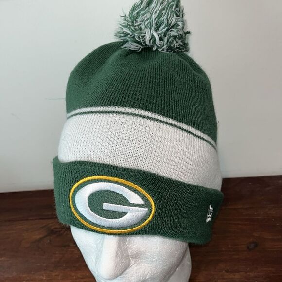 New Era Green Bay Packers Beanie Stripe Knit Pom Ski Snowboard Cap Hat osfa - Picture 1 of 3